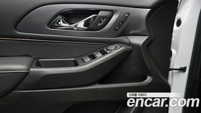 Chevrolet Korea Traverse 2021 — photo 17