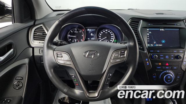 Hyundai Santafe 2016 — photo 15