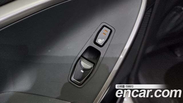 Hyundai Santafe 2016 — photo 19