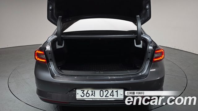 Renault Korea SM6 2016 — photo 20