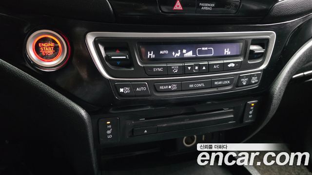 Honda Pilot 2017 — photo 16