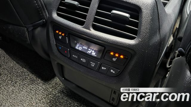 Honda Pilot 2017 — photo 19