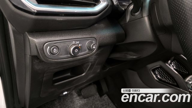 Chevrolet Korea Trailblazer 2021 — photo 16