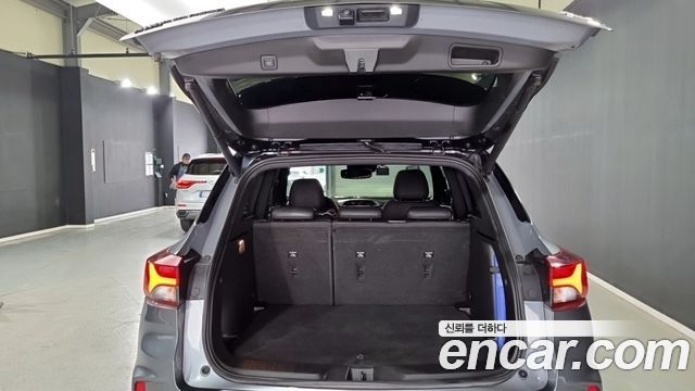 Chevrolet Korea Trailblazer 2021 — photo 18
