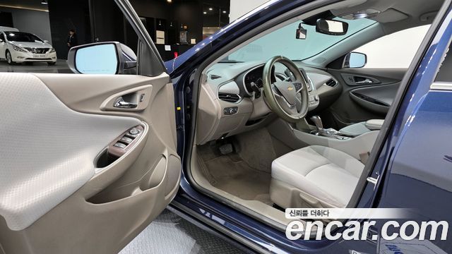 Chevrolet Korea Malibu 2018 — photo 11