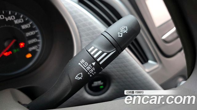 Chevrolet Korea Malibu 2018 — photo 17