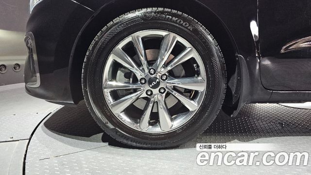 Kia Canival 2020 — photo 5