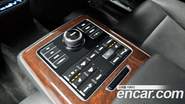 Hyundai Equus 2014 — photo 19