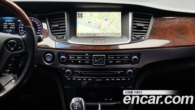 Hyundai Equus 2014 — photo 20