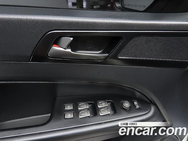 KG Mobility Rexton 2020 — photo 11