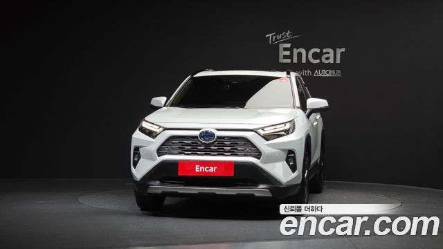 Toyota RAV4 2024 — photo 3