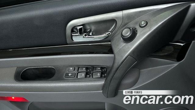 KG Mobility KORANDO 2016 — photo 17
