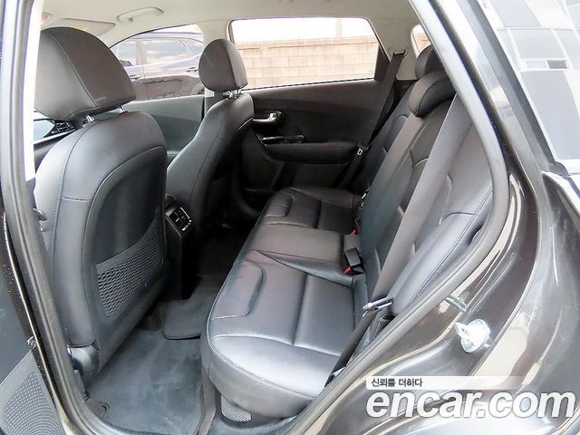 Kia Niro 2022 — photo 6