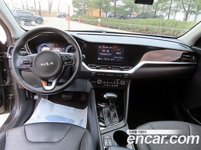 Kia Niro 2022 — photo 7