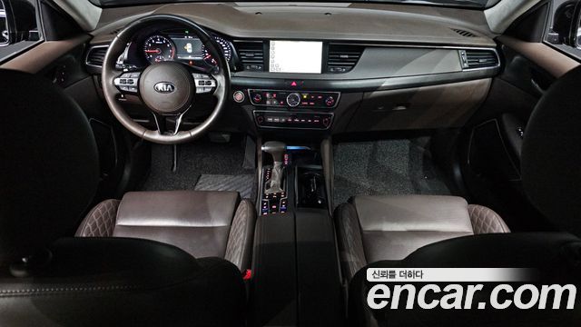 Kia K7 2018 — photo 7