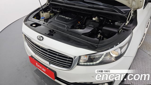 Kia Canival 2017 — photo 6