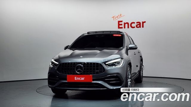 Mercedes-Benz GLA-Class 2022 — photo 3