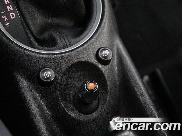Mini Cooper 2012 — photo 15