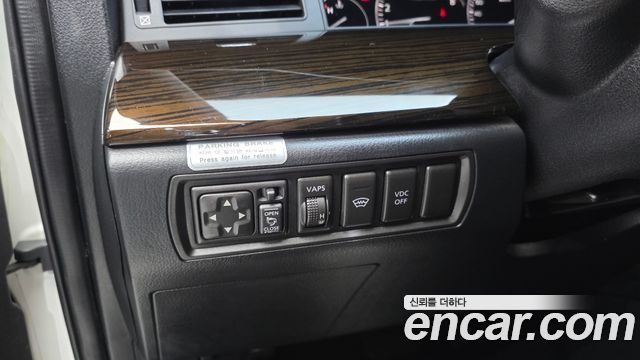 Renault Korea SM7 2011 — photo 17