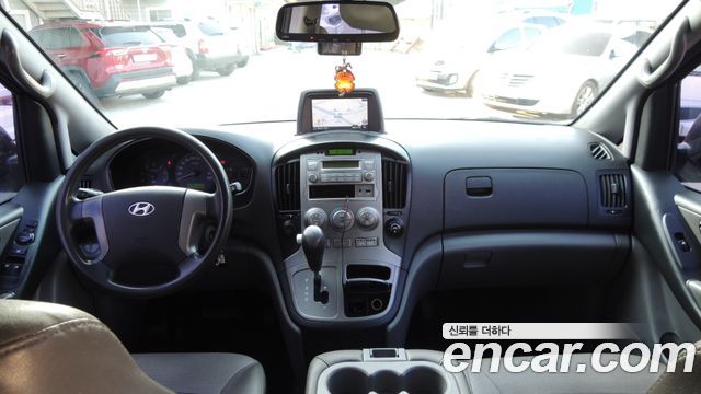 Hyundai Starex 2011 — photo 7
