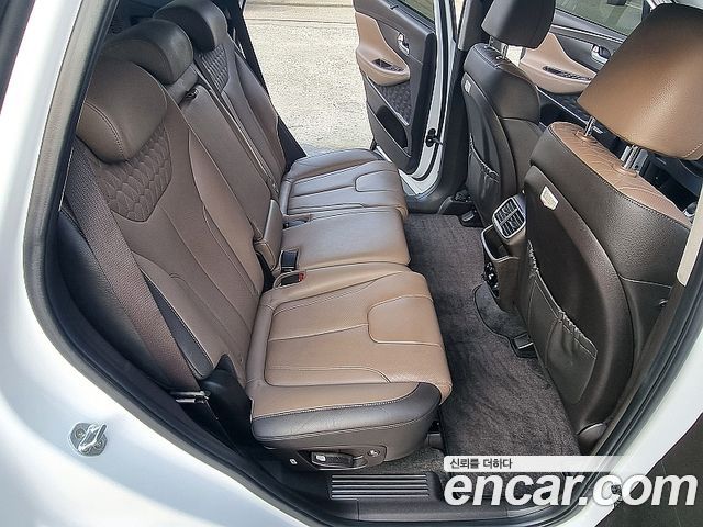 Hyundai Santafe 2019 — photo 9
