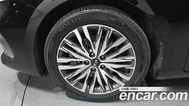 Kia K7 2020 — photo 5