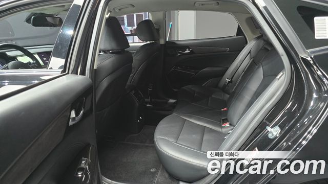 Kia K7 2020 — photo 13