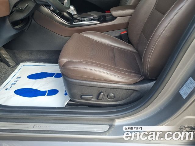 Hyundai Grandeur 2018 — photo 12