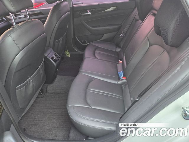 Hyundai Sonata 2016 — photo 9