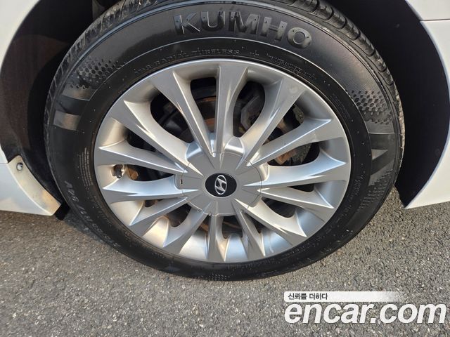 Hyundai Sonata 2016 — photo 18