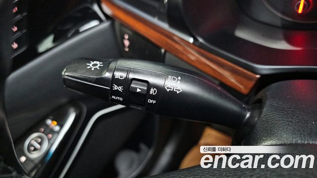 Kia K7 2016 — photo 16