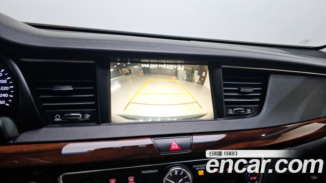 Kia K7 2016 — photo 18