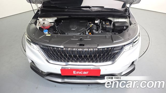 Kia Canival 2023 — photo 6