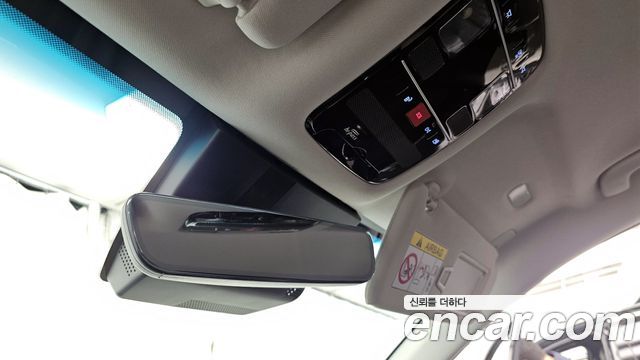 Hyundai Grandeur 2023 — photo 17
