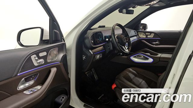 Mercedes-Benz GLS-Class 2022 — photo 10