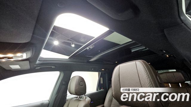 Mercedes-Benz GLS-Class 2022 — photo 19