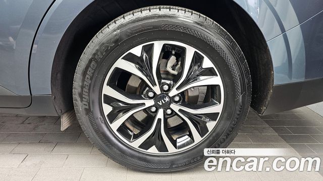 Kia Canival 2021 — photo 5