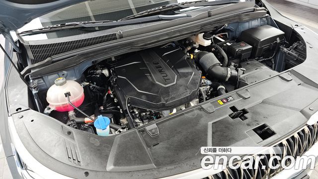 Kia Canival 2021 — photo 6