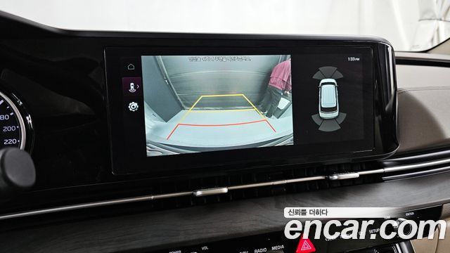 Kia Canival 2021 — photo 15