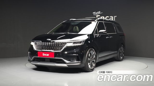 Kia Canival 2021 — photo 1