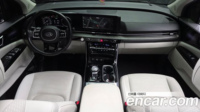 Kia Canival 2021 — photo 7