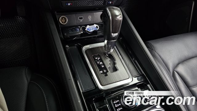 KG Mobility Rexton 2018 — photo 9