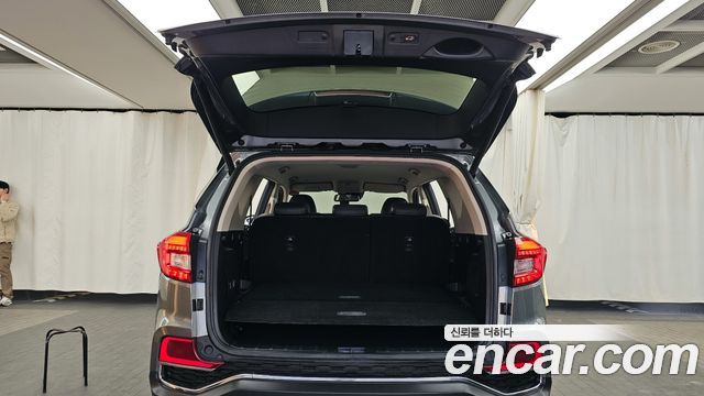 KG Mobility Rexton 2018 — photo 20