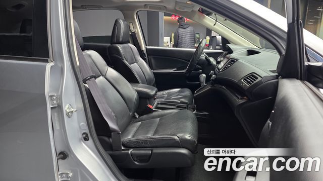 Honda CR-V 2015 — photo 11
