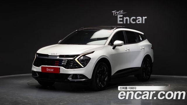 Kia Sportage 2022 — photo 1
