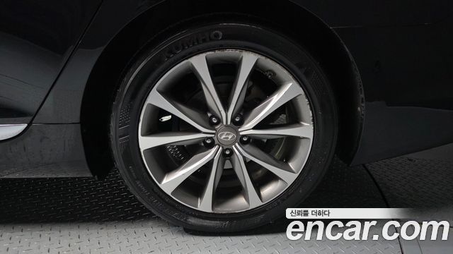 Hyundai Grandeur 2015 — photo 5