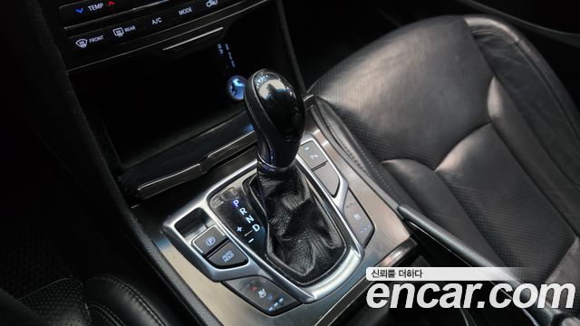 Hyundai Grandeur 2015 — photo 9