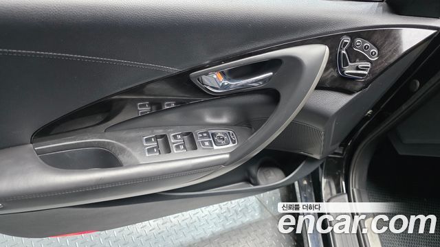 Hyundai Grandeur 2015 — photo 14