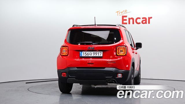 Jeep Renegade 2020 — photo 4