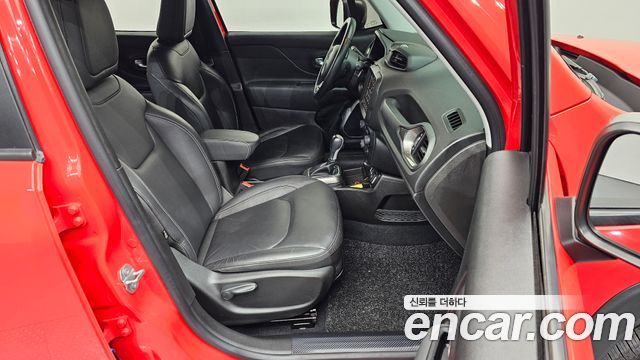 Jeep Renegade 2020 — photo 10
